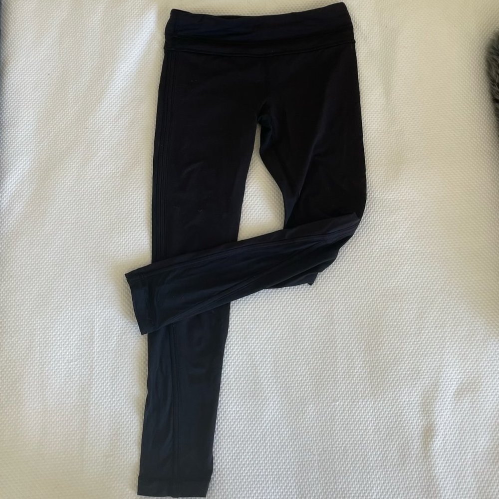 Lululemon Black yoga leggings